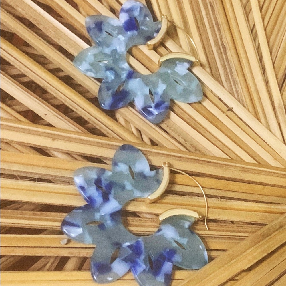 Acrylic MOD Flower hoops
